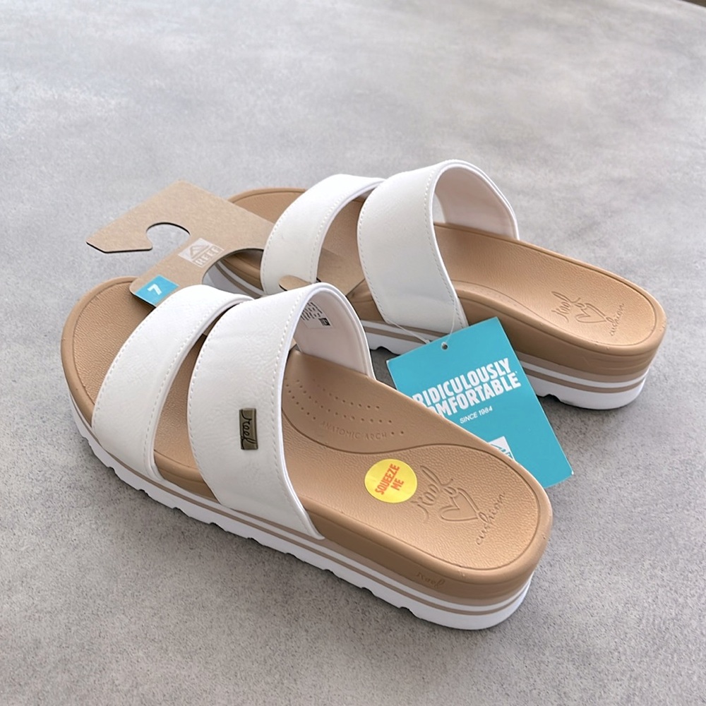 New - Reef White Sandals - size 7
